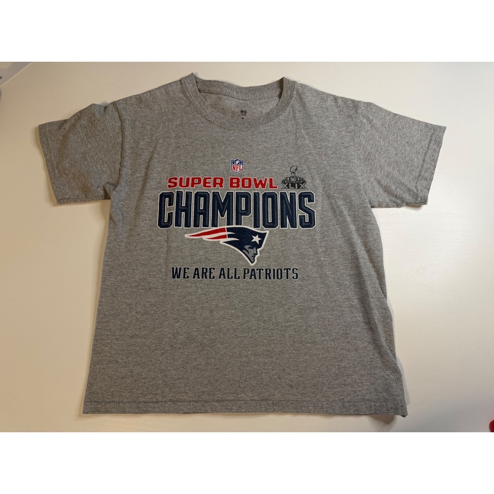 NFL Pro Line Kids New England Patriots Super Bowl XLIX Champions Gray Shirt S